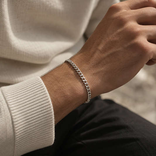 Pulseira Grumet 3 mm VELARE em composição lifestyle premium